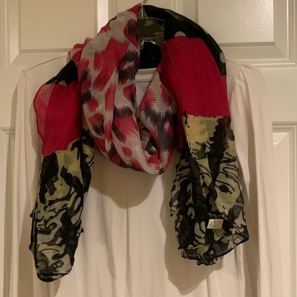 Colorful scarf wrap with black pink yellow circles zebra print colors! - Picture 3 of 8